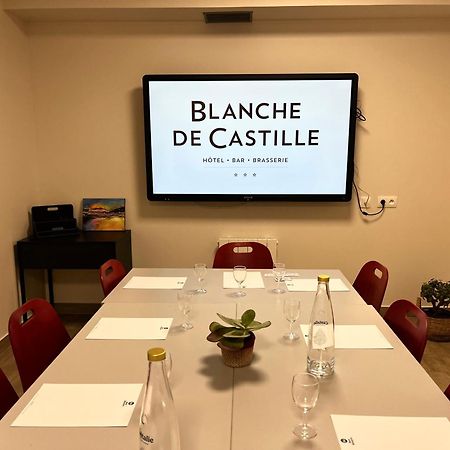 Best Western Blanche De Castille Dourdan Exteriör bild